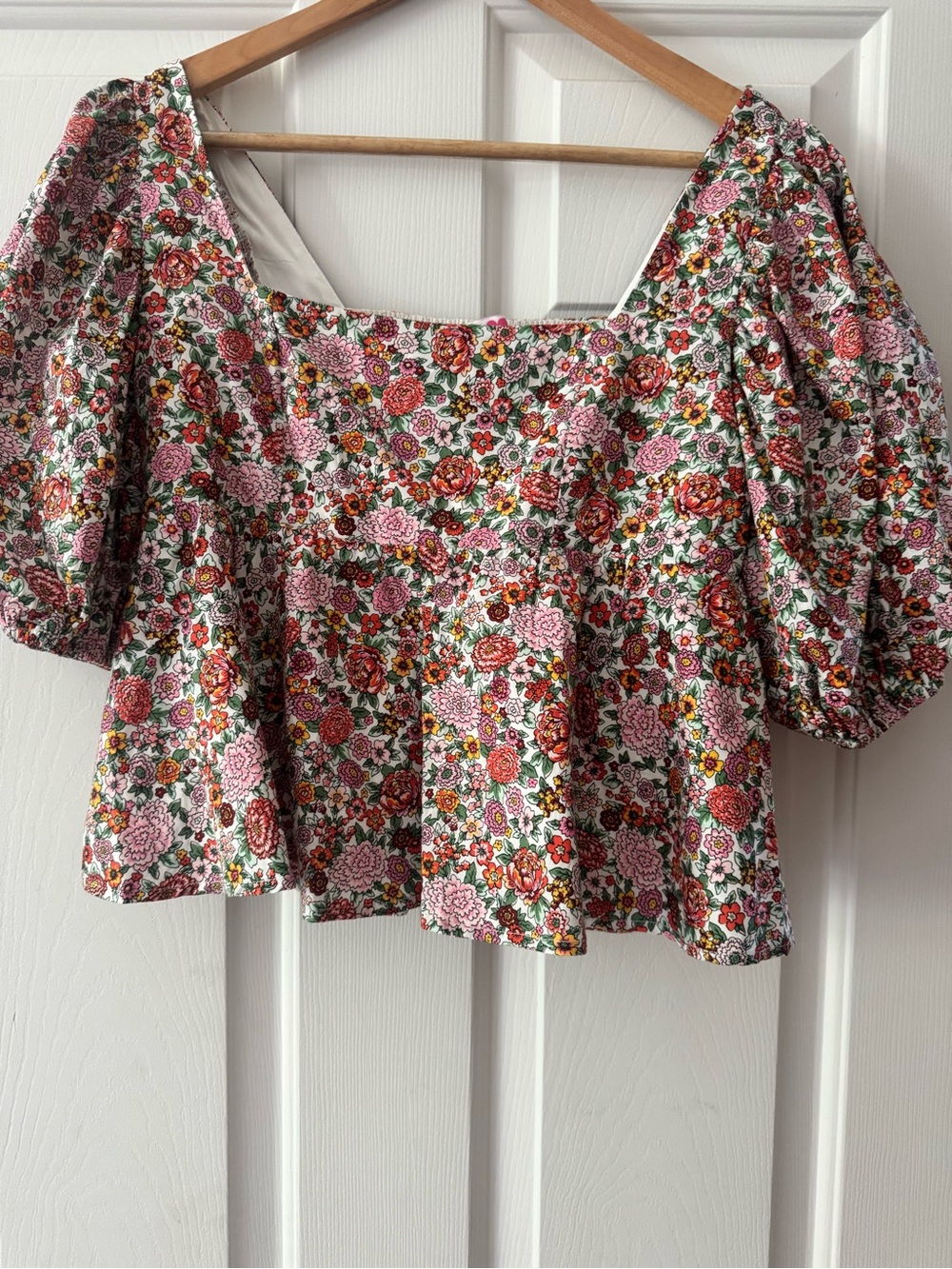 BUDDY LOVE Floral Puff-Sleeve Square Neck Peplum Top - Pink Multi